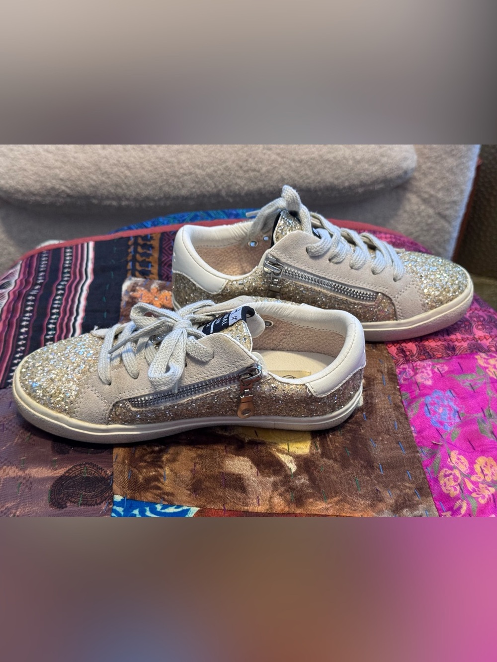 Vintage Havana - Glitter Star Low-Top Sneakers - Gold - Picture 3 of 5